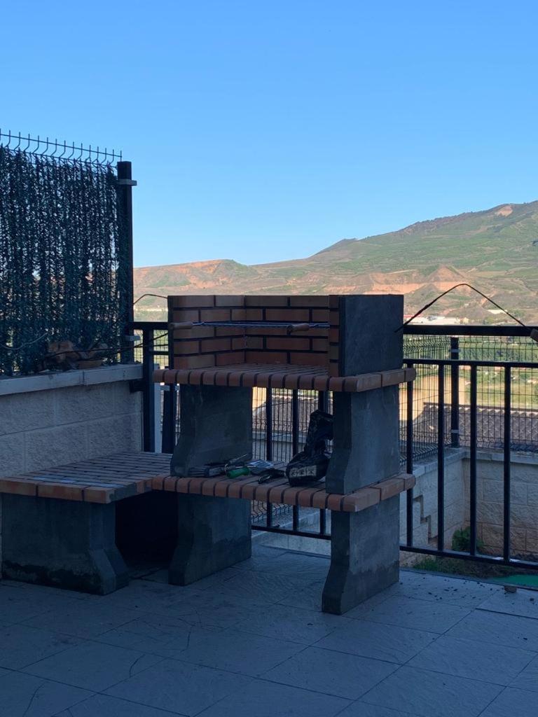Chalet El Mirador Del Valle Barbacoa By Apartamentos Logrono Nalda 外观 照片